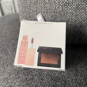 NARS makeup set - soft brown bronzer & liquid blush